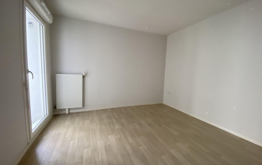 Annonces PESSAC : Appartement | CENON (33150) | 41 m2 | 139 000 € 