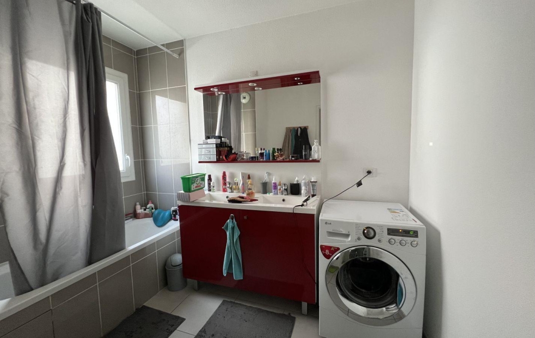 Annonces PESSAC : Appartement | LORMONT (33310) | 61 m2 | 159 000 € 