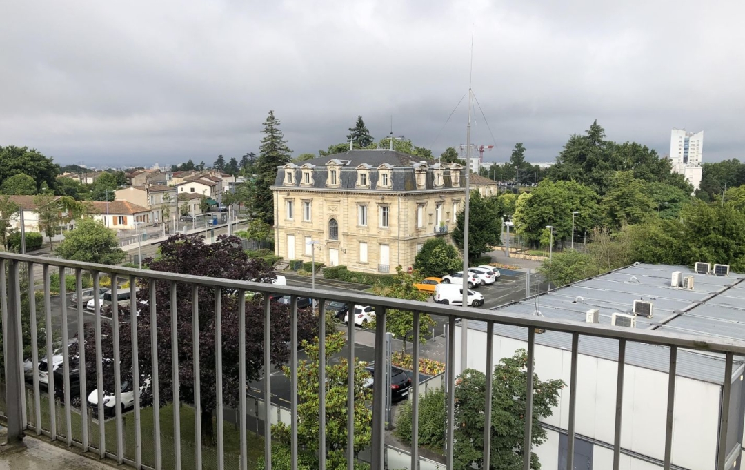 Annonces PESSAC : Appartement | LORMONT (33310) | 71 m2 | 161 120 € 