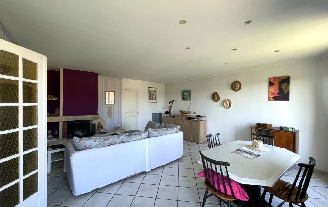 Annonces PESSAC : Maison / Villa | CARBON-BLANC (33560) | 100 m2 | 308 000 € 